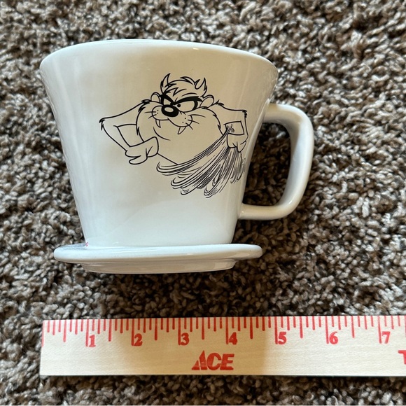 Rae Dunn tazmanian looney tunes coffee drip pour over - Picture 6 of 6
